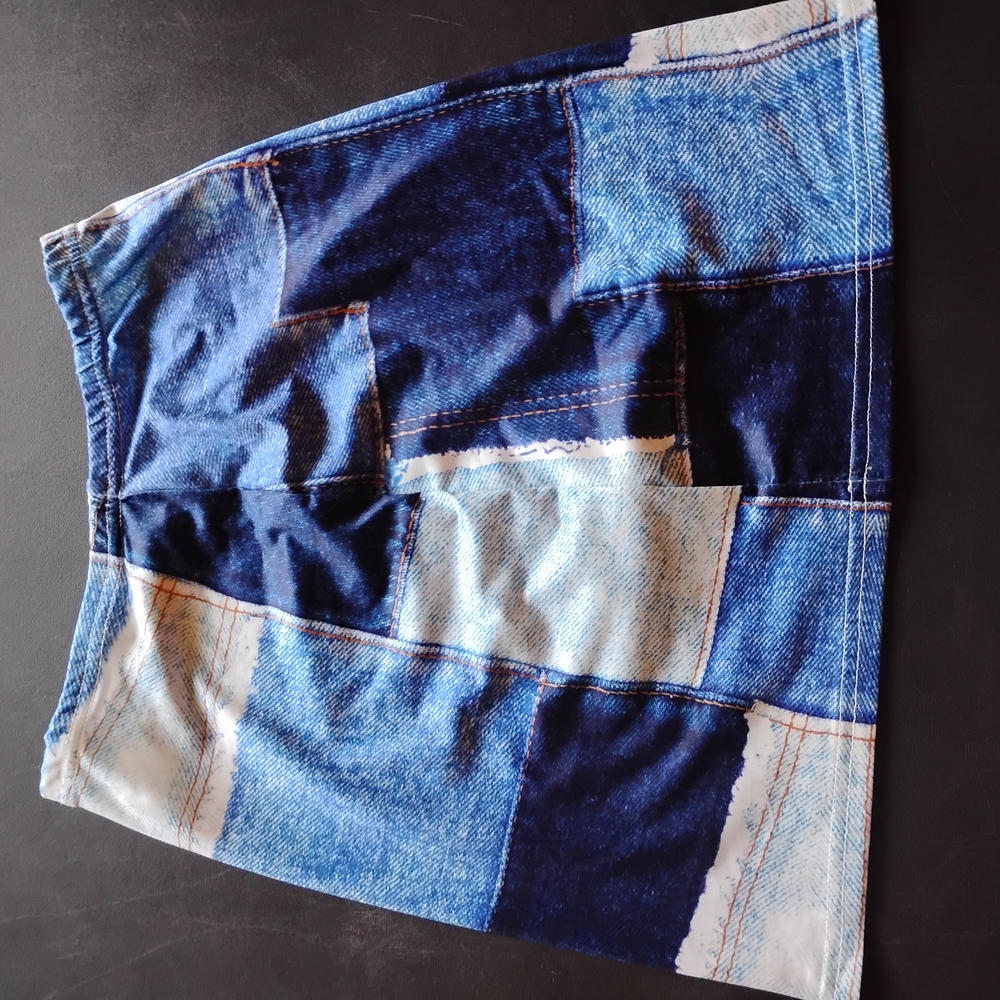 Salvage Multicolor Patterned Fabric - Picture 2 of 6
